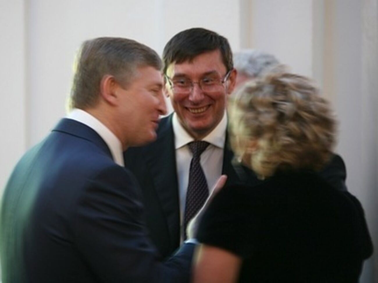 Достижение мира в Донецке без Ахметова будет сильно затруднено, считает Юрий Луценко