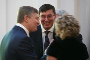 Достижение мира в Донецке без Ахметова будет сильно затруднено, считает Юрий Луценко