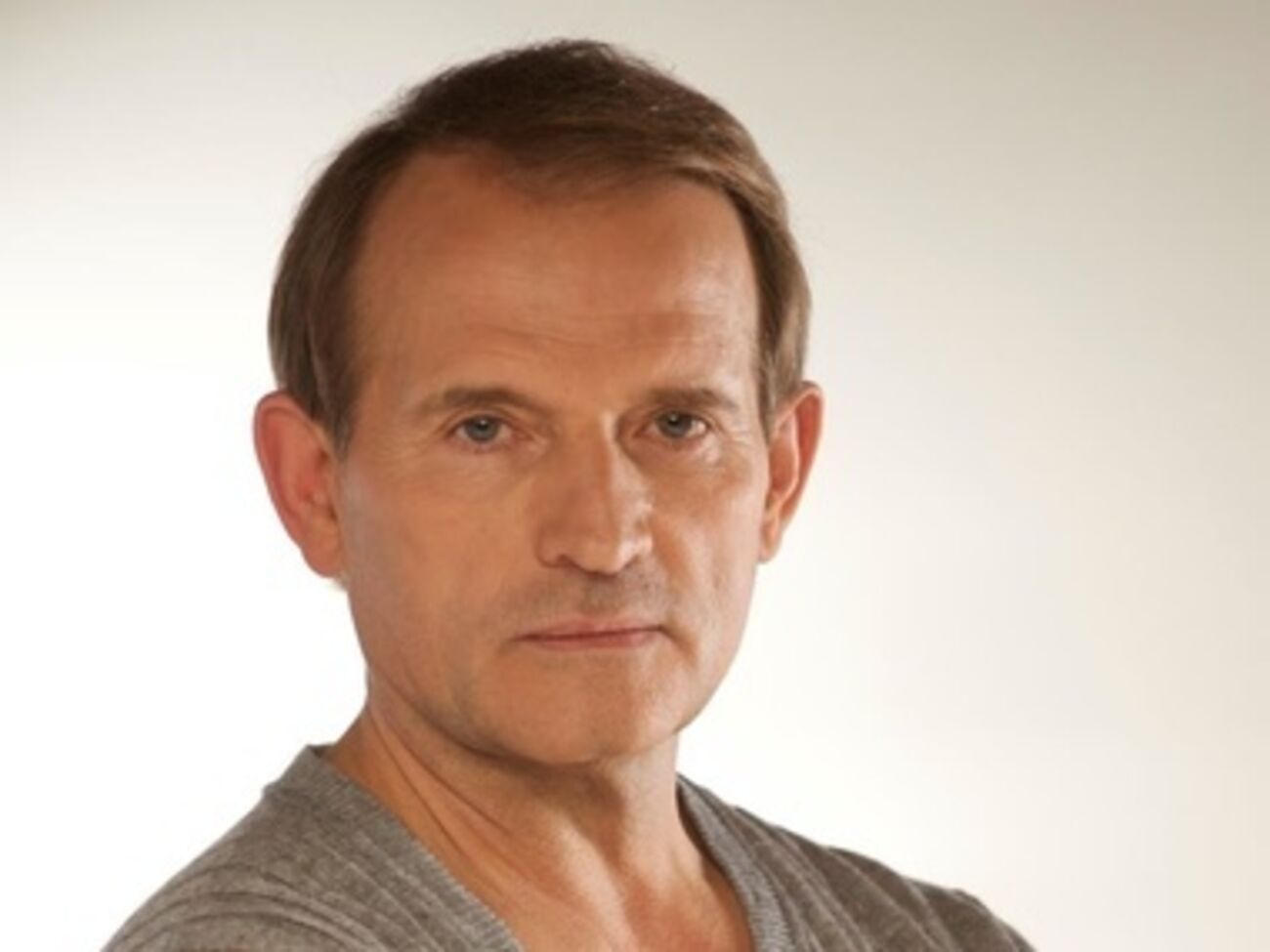 Медведчук считает, что необходимо остановить эскалацию агрессии и напряжения в Украине