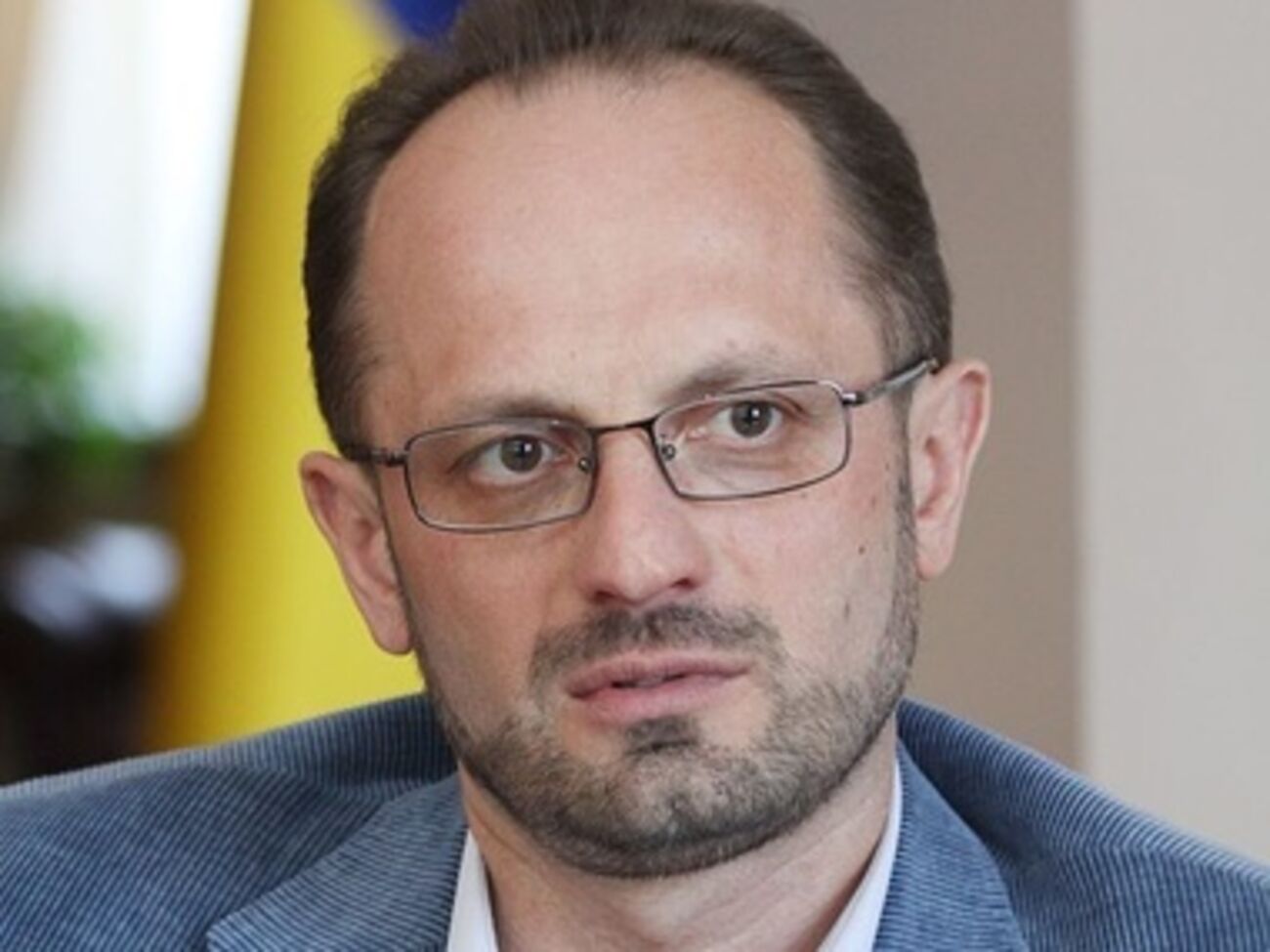 Если Луценко согласится возглавить партию Порошенко, то ТУР примет решение идти ли на выборы без своего лидера, заявил Бессмертный