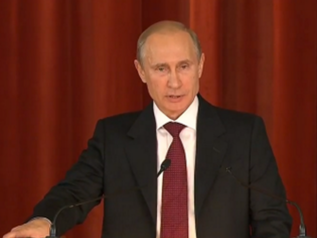 Под угрозой оказались наши соотечественники, русские люди, уверен Путин