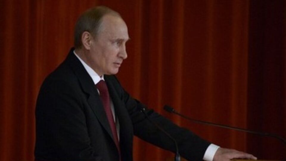 Путину не нравится, что проект изменений в Конституцию Украины "нигде не обсуждался"