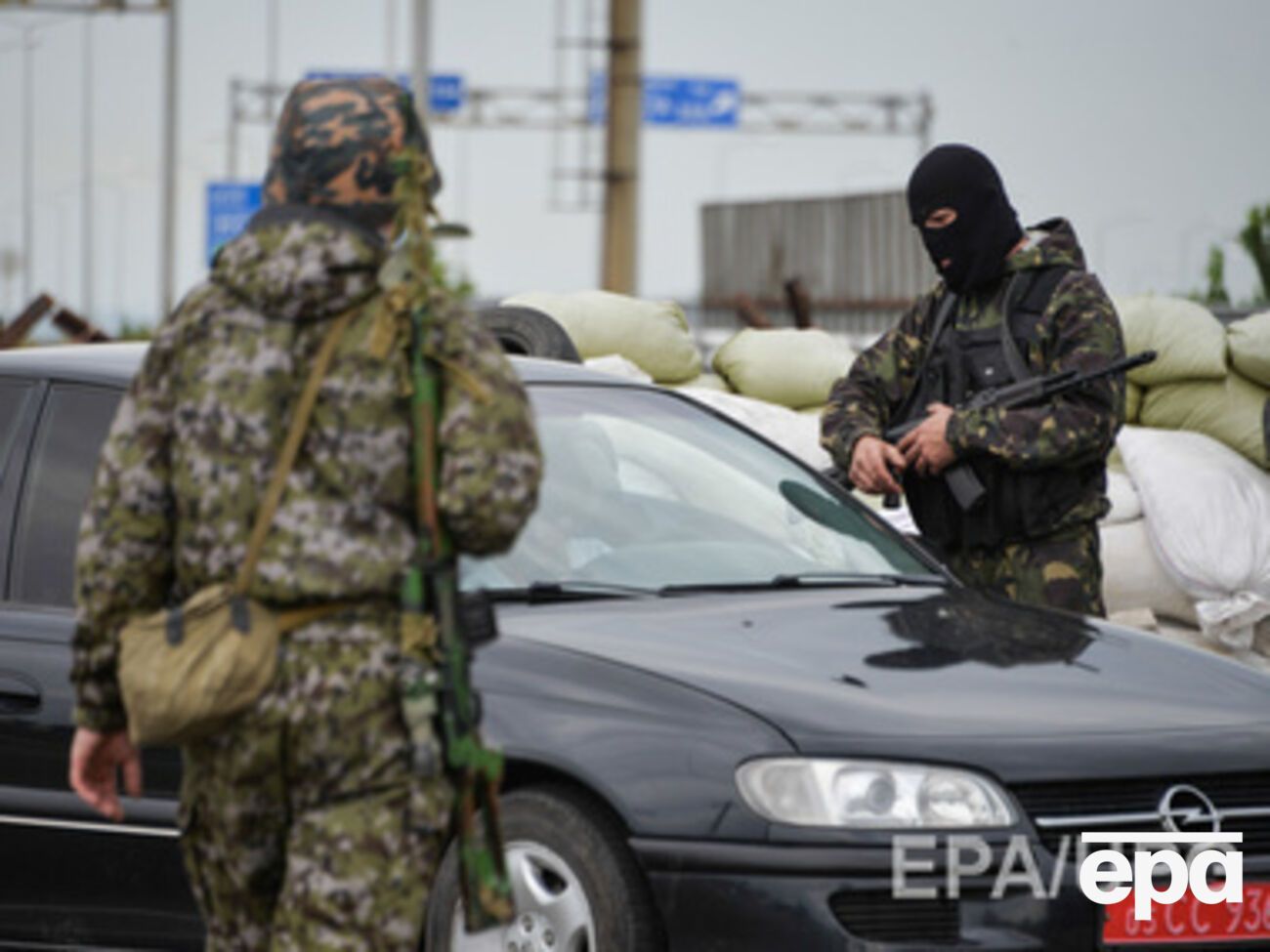 Боевики начали стрелять друг в друга