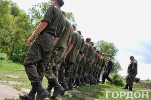 Силы АТО укрепляются вокруг Донецка