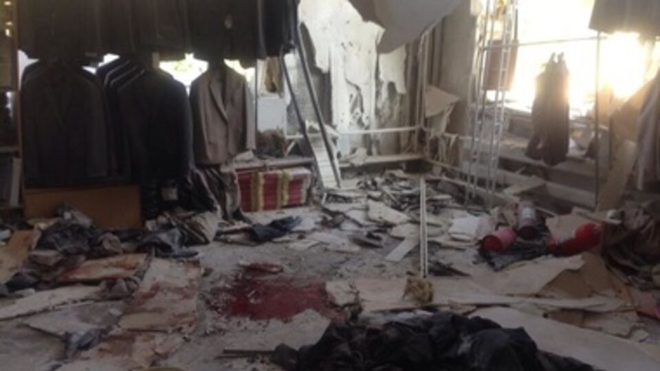 От взрыва в донецком ЦУМе тяжело ранен один человек