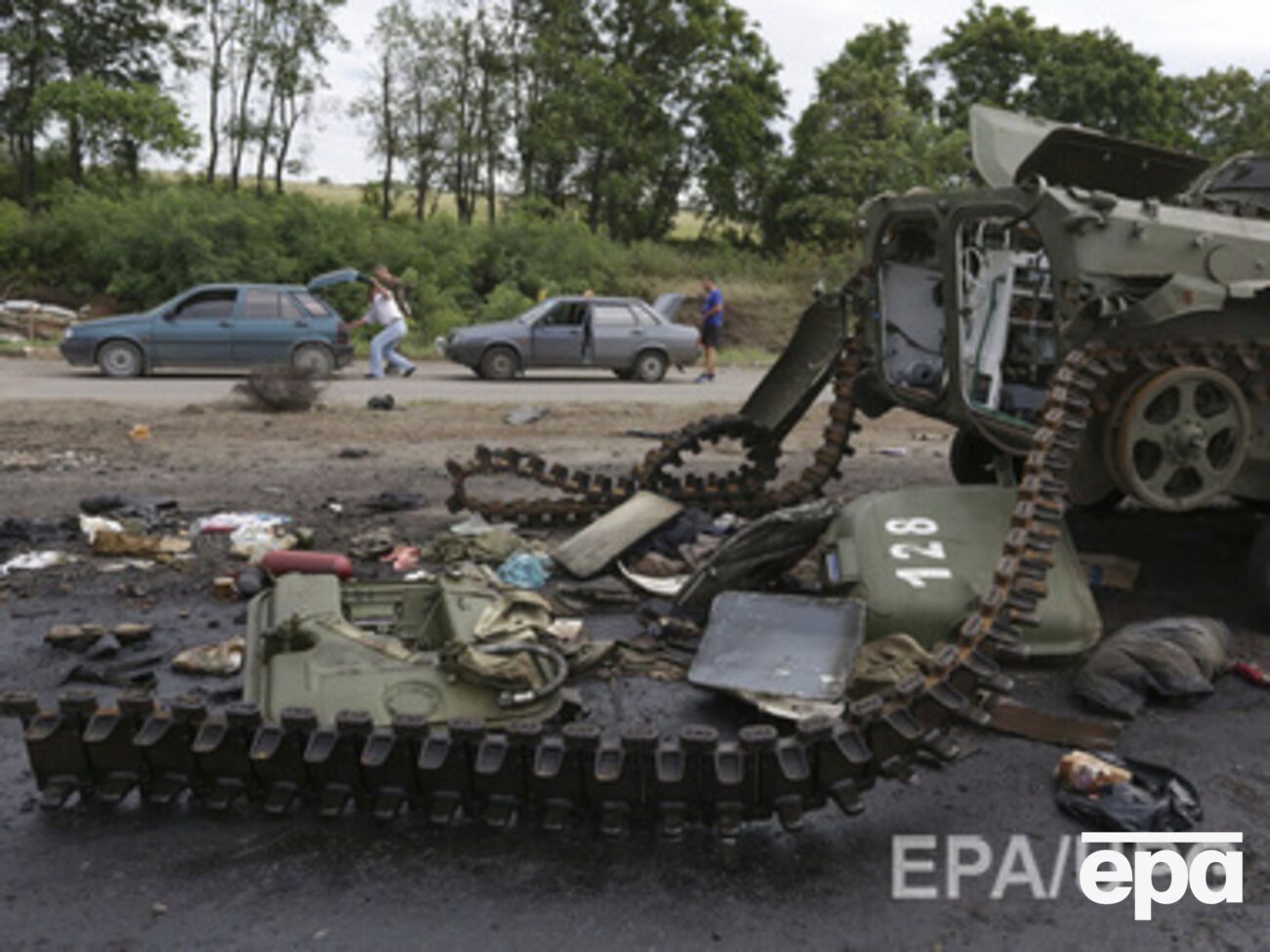 Силы АТО уничтожили несколько бронетранспортеров боевиков