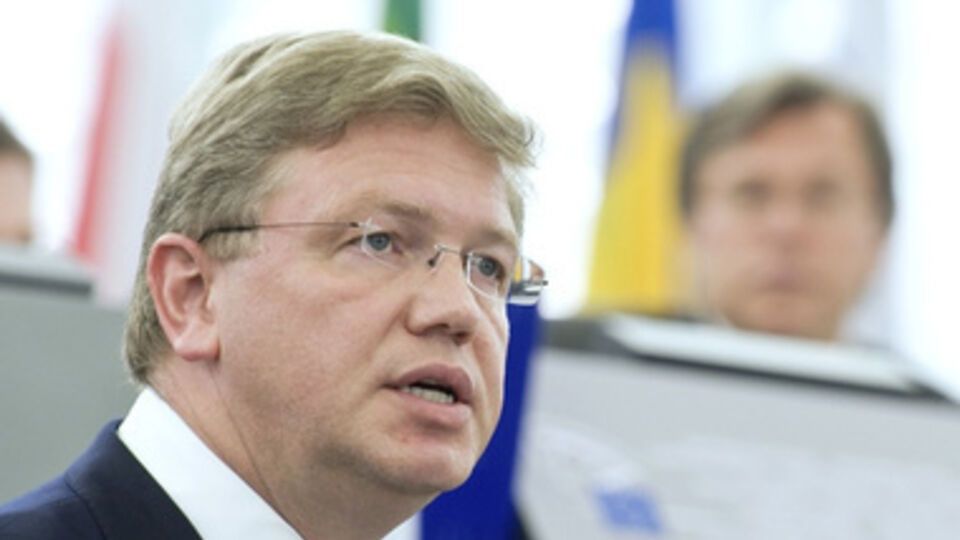 Фюле: Украина и ЕС находятся на последней стадии подготовки безвизового режима