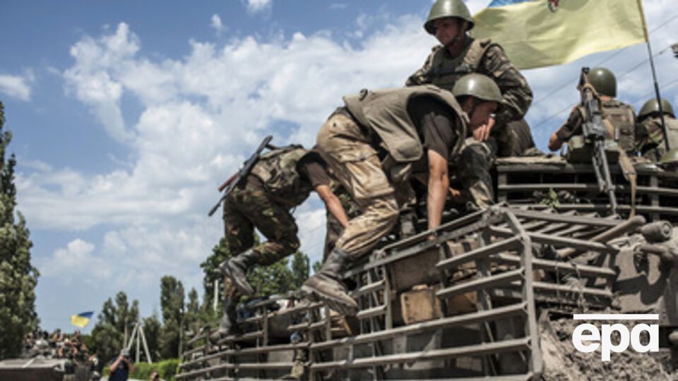 Бойцы жалуются, что бронежилетов не хватает