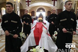 Эдуарда Шеварднадзе похоронили в Тбилиси