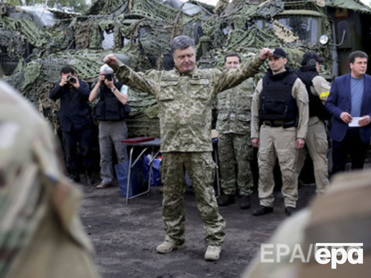 Порошенко ждет от ЕС адекватной реакции на агрессию России