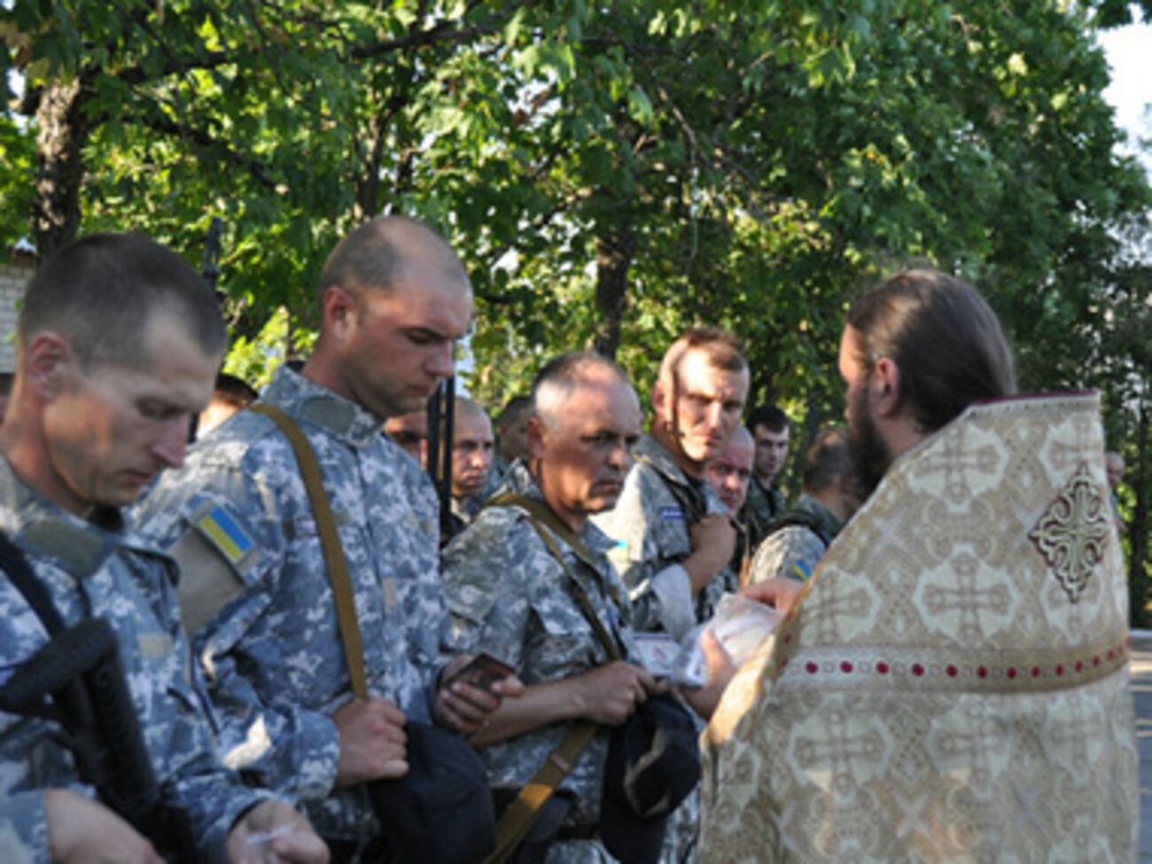 Спецбатальон "Николаев" отправился в зону АТО. Фоторепортаж