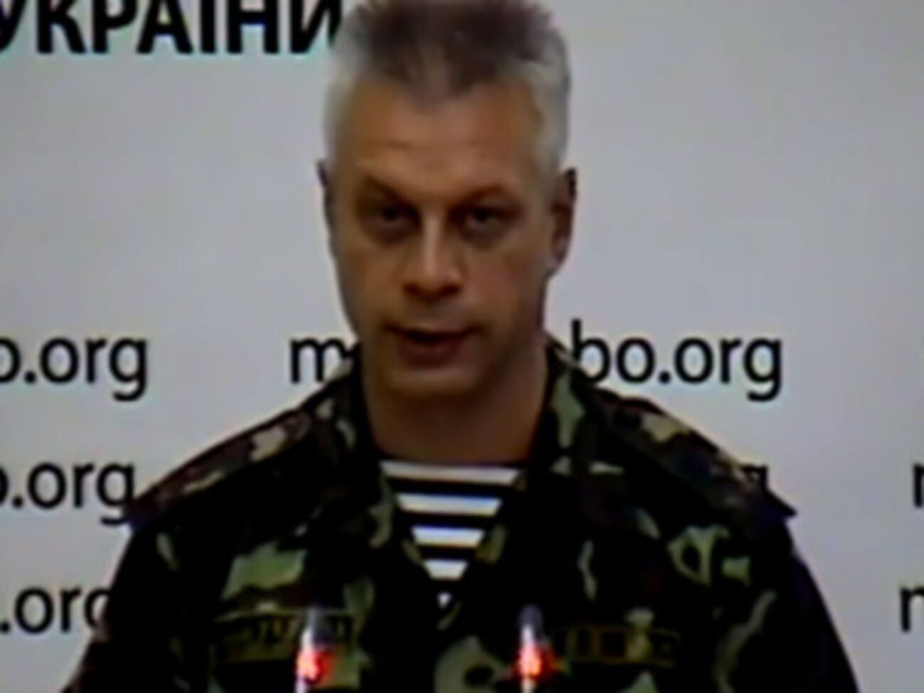 Информации о том, что экипаж самолета попал в плен, нет