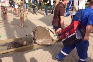 Пострадавших вывозят в больницы