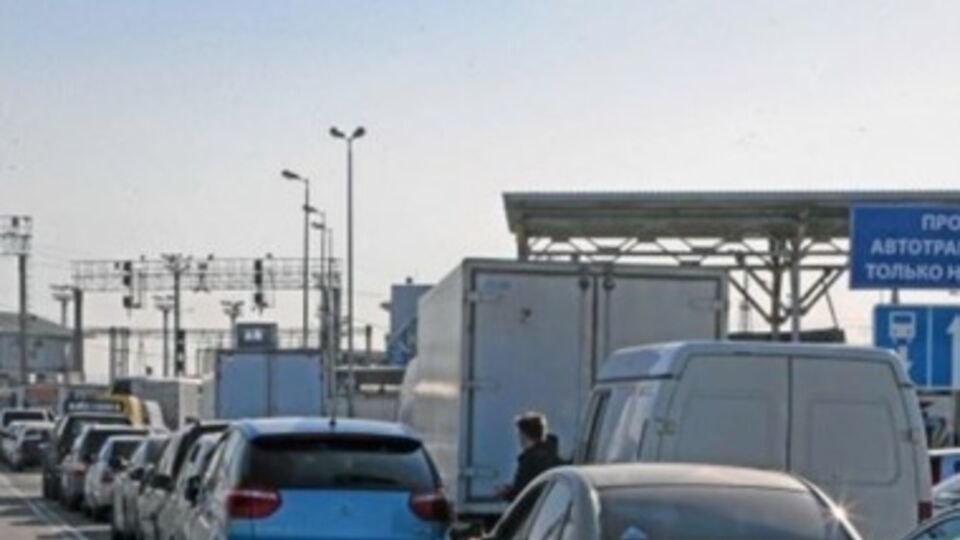 На переправе очереди