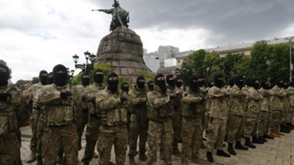 Бойцы батальона "Азов" задержали Алексея Пабушкова, известного как "Грек"