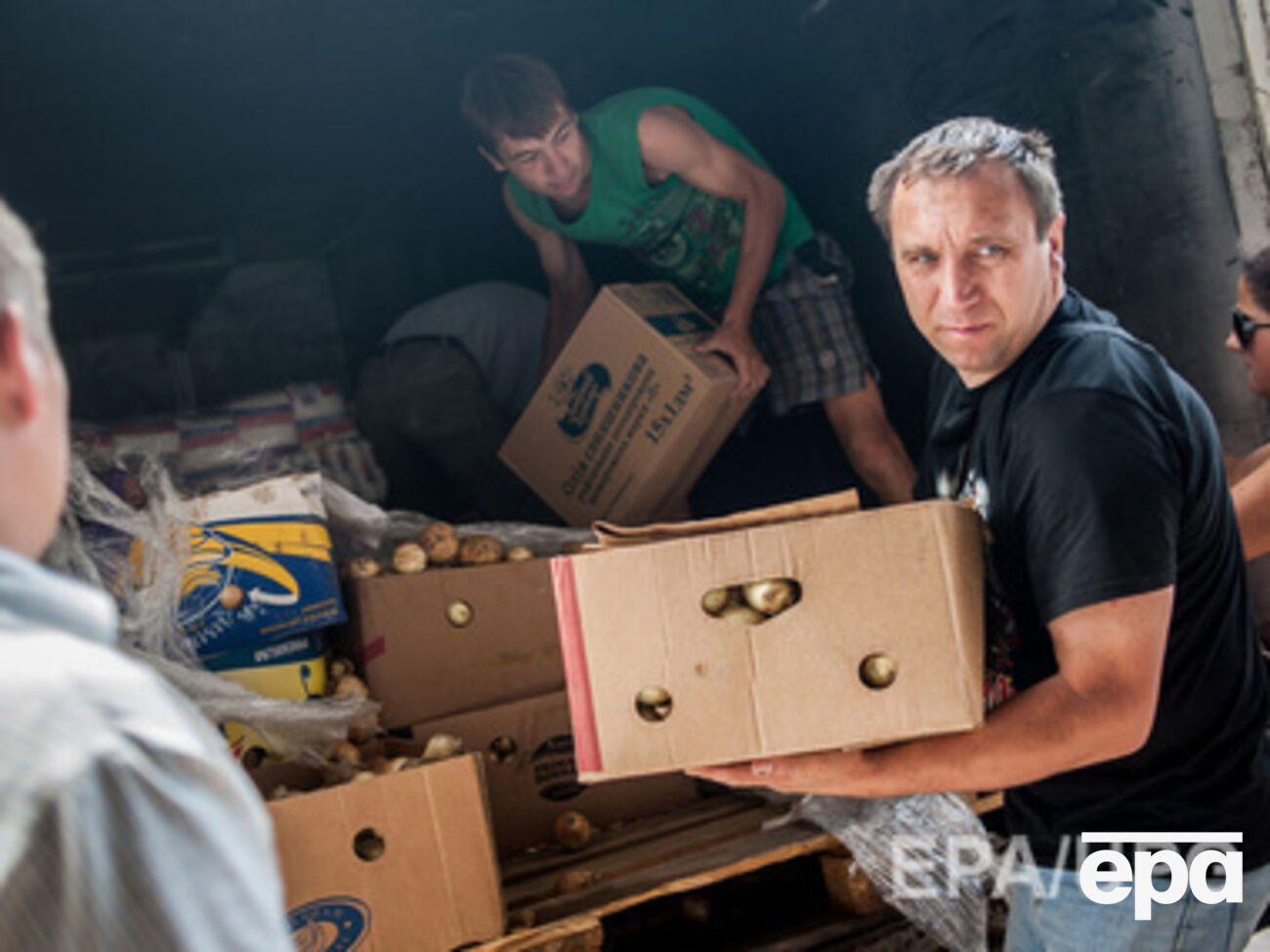 В Славянске восстанавливается мирная жизнь