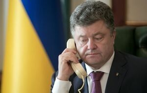 Сегодня вечером Петр Порошенко поговорил по телефону с Херманом ван Ромпеем