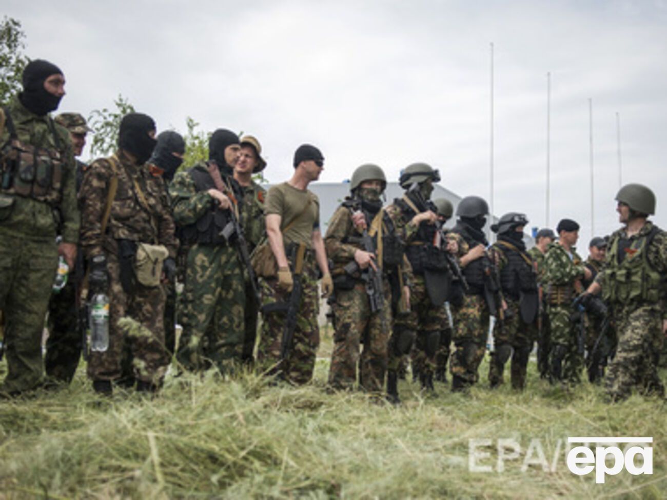 Украинских военных обеспечивают средствами защиты