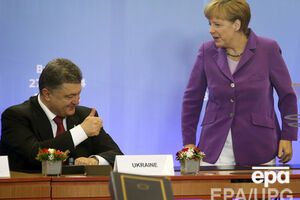 Порошенко и Меркель обсудили возможность продолжения переговоров в формате "нормандской четверки": Германия, Франция, Украина, Россия