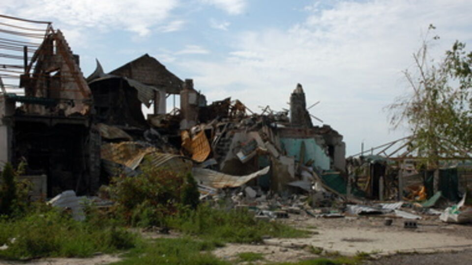 Поселок Семеновка, кафе "Золотое руно".