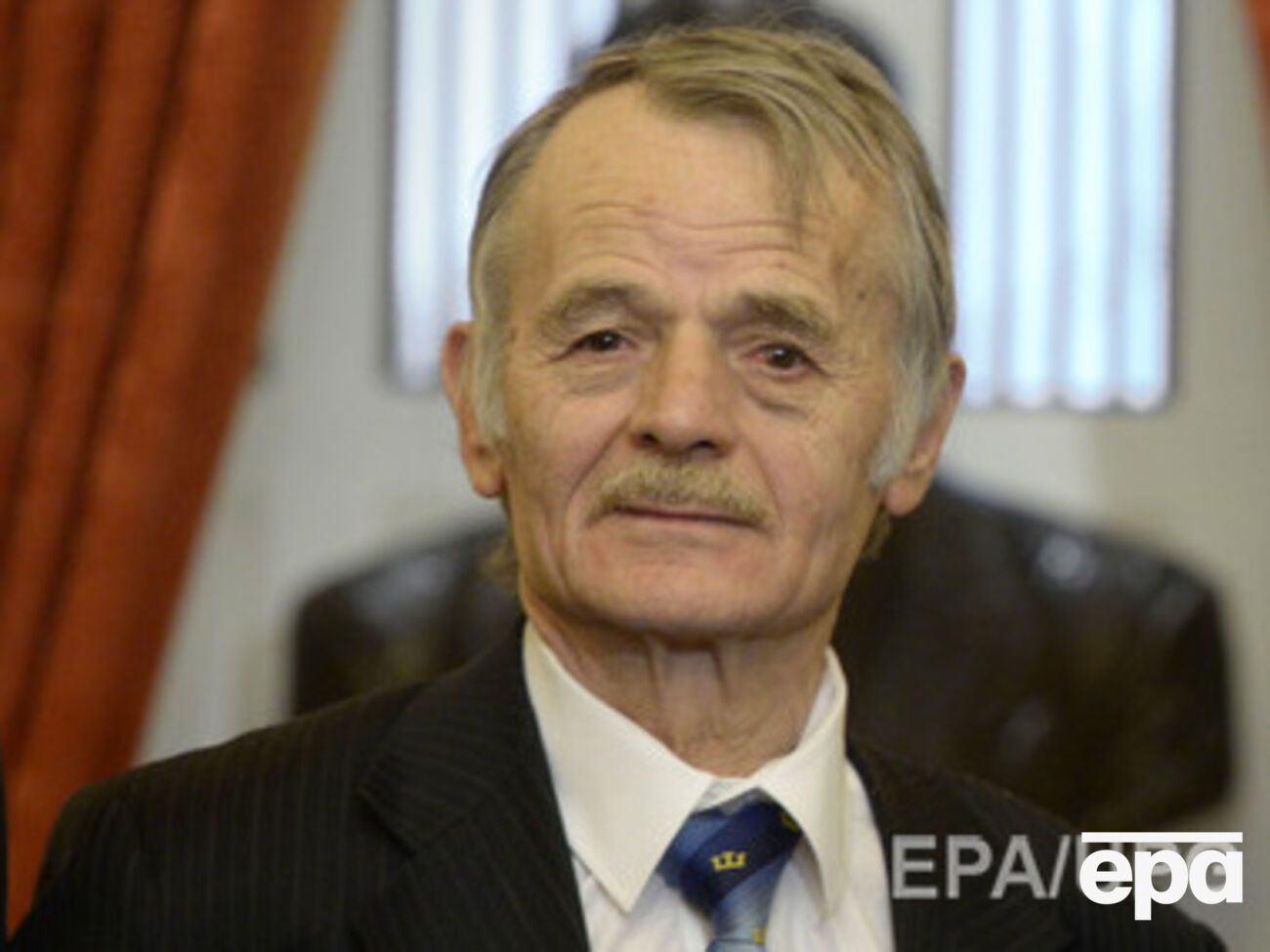 На сына Джемилева власти Крыма оказывают давление