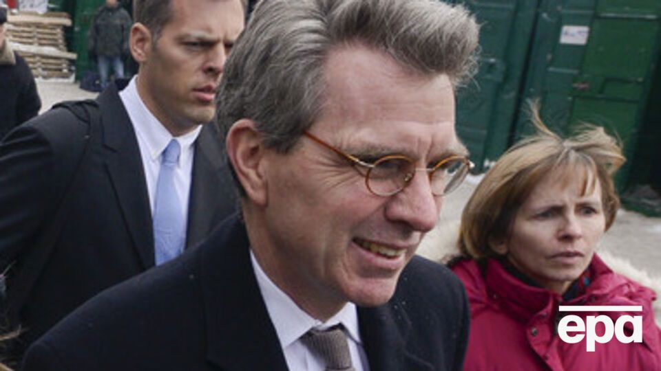 Посол США Джеффри Пайетт распорядился выделить материальную помощь