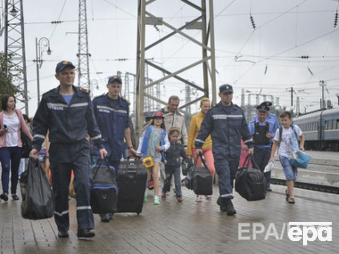 По данным ООН, количество внутренних переселенцев в Украине достигло 87 тыс.