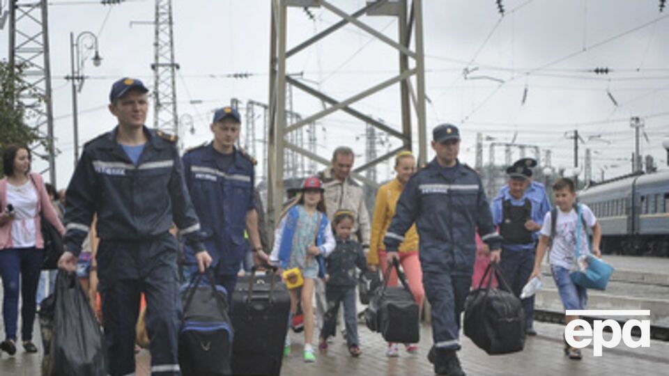 По данным ООН, количество внутренних переселенцев в Украине достигло 87 тыс.