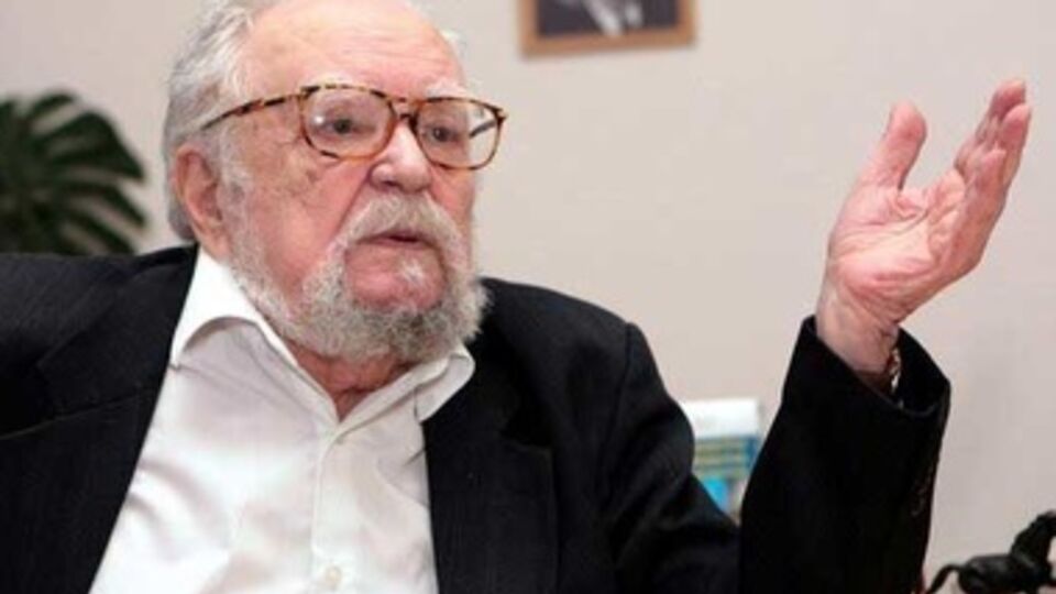 Попович считает события на востоке "страшным миром"