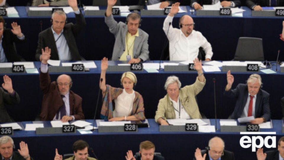 В Европарламенте поддержали право Украины на самооборону