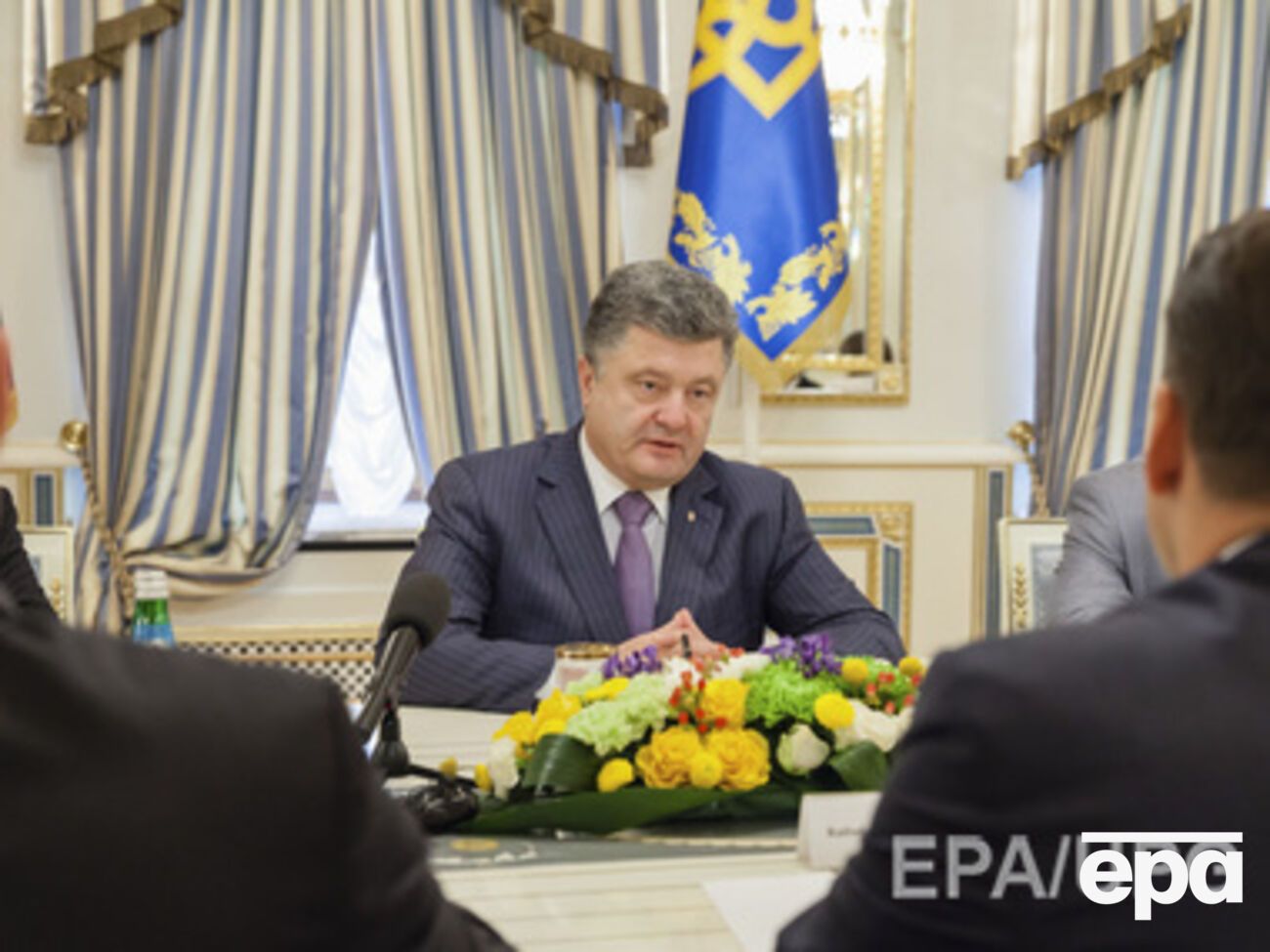 Порошенко приказал дипломат подготовить ответную реакцию