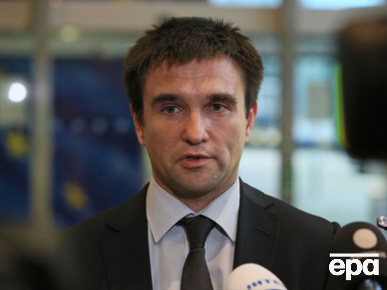 Климкин обещает действовать в рамках дипломатического протокола