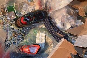 Двое погибших детей были гражданами Малайзии, один --- индонезийцем