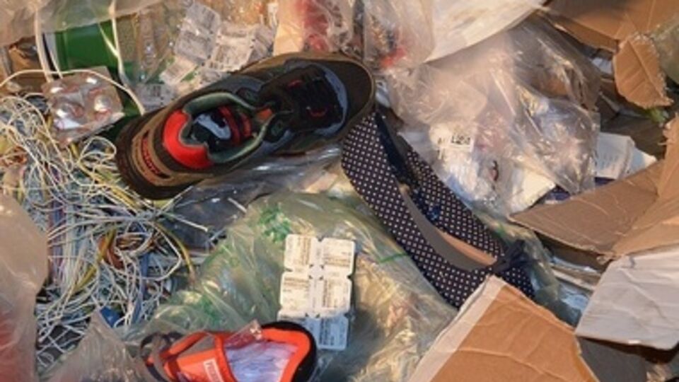 Двое погибших детей были гражданами Малайзии, один --- индонезийцем