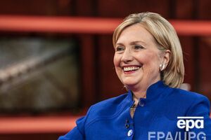 Клинтон призвала предоставить ресурсы украинским силовикам