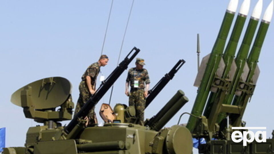 Выстрел из "Бука" рассматривается как одна из причин крушения Boeing 777 в Донецкой области.