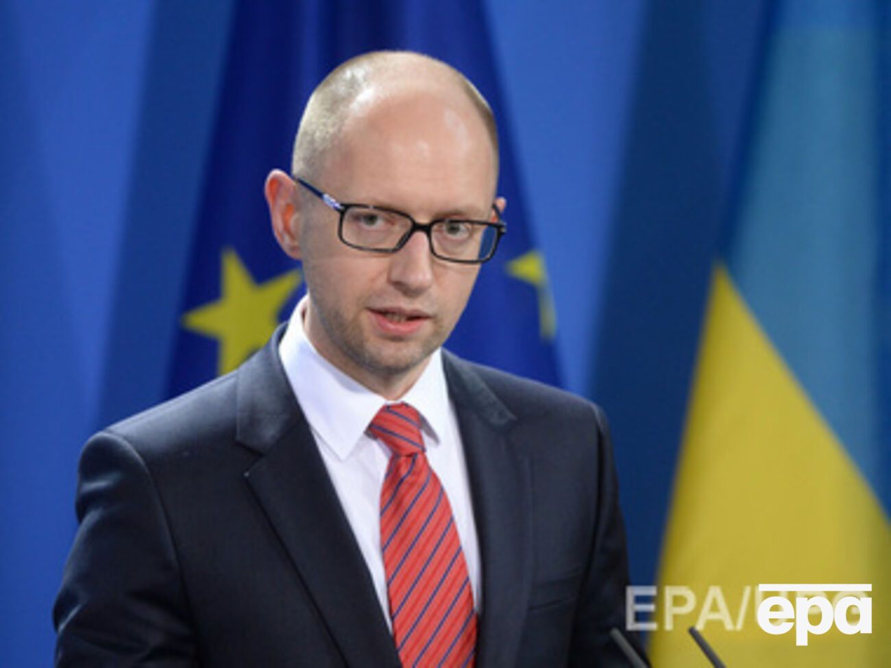 Правительство готово сделать все, чтобы мы за короткий срок диверсифицировали рынки сбыта, заявил Яценюк