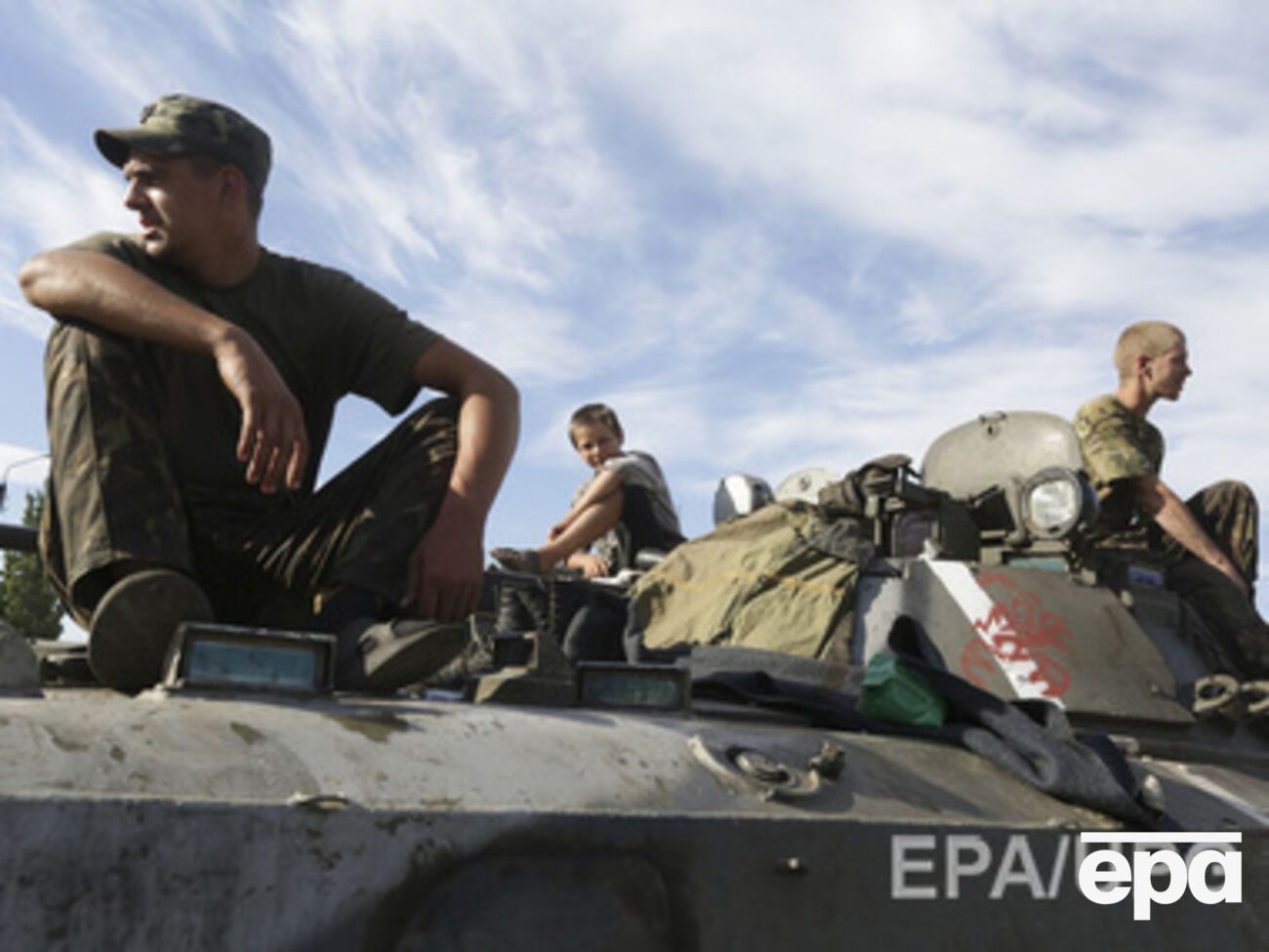 В Луганске и Донецке идет активная фаза АТО