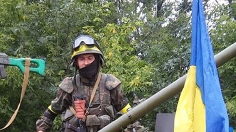 Украинские силовики наступают на позиции террористов возле Луганска