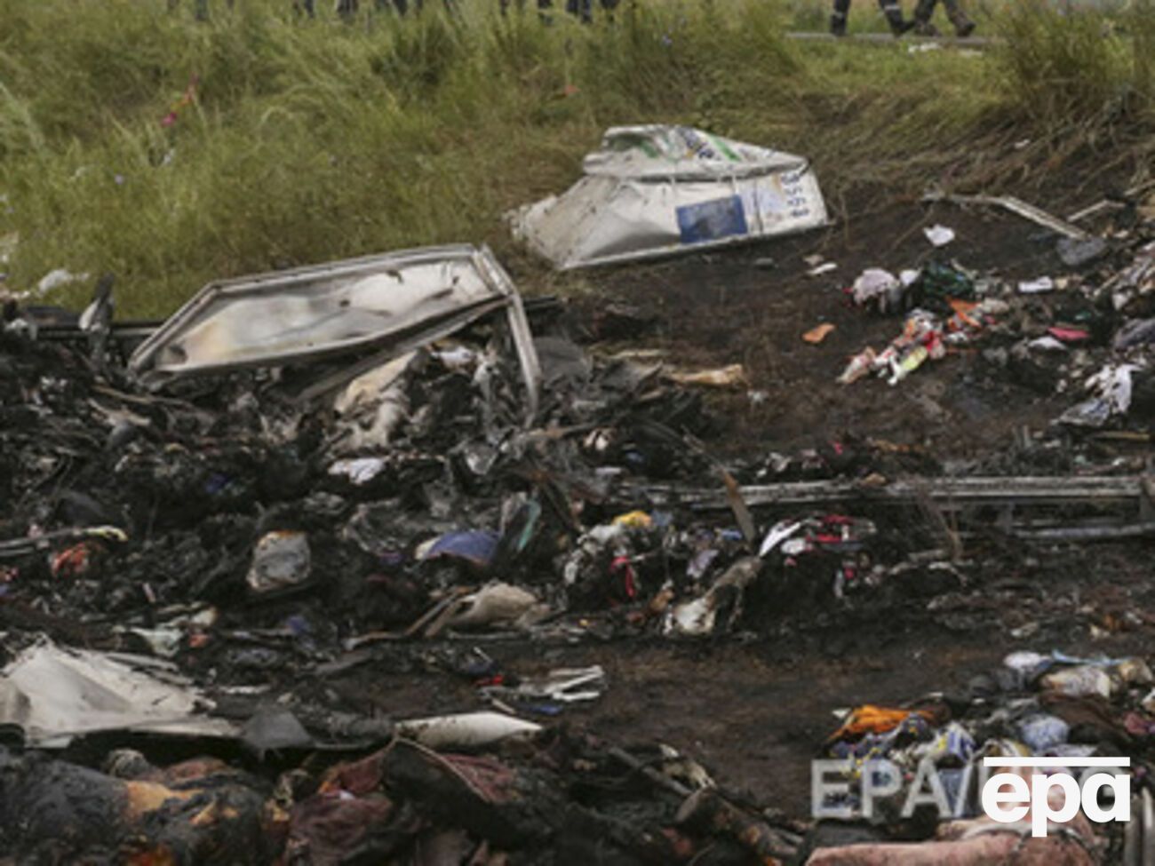 Кабмин: Боевики не пускают международных представителей на место трагедии