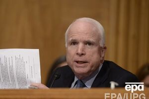 Маккейн считает, что США и Европа после крушения рейса MH-17 должны ввести более жесткие санкции против России