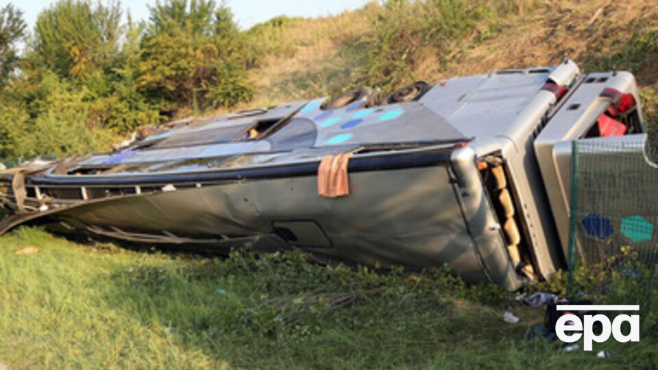 В украинском автобусе только некоторые пассажиры получили легкие травмы