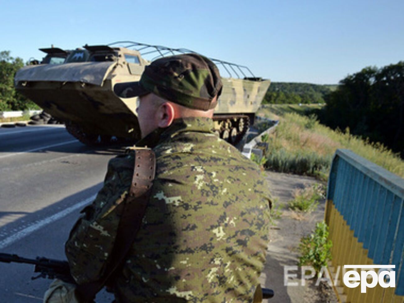 Украинские силовики трижды попали под огонь с территории России