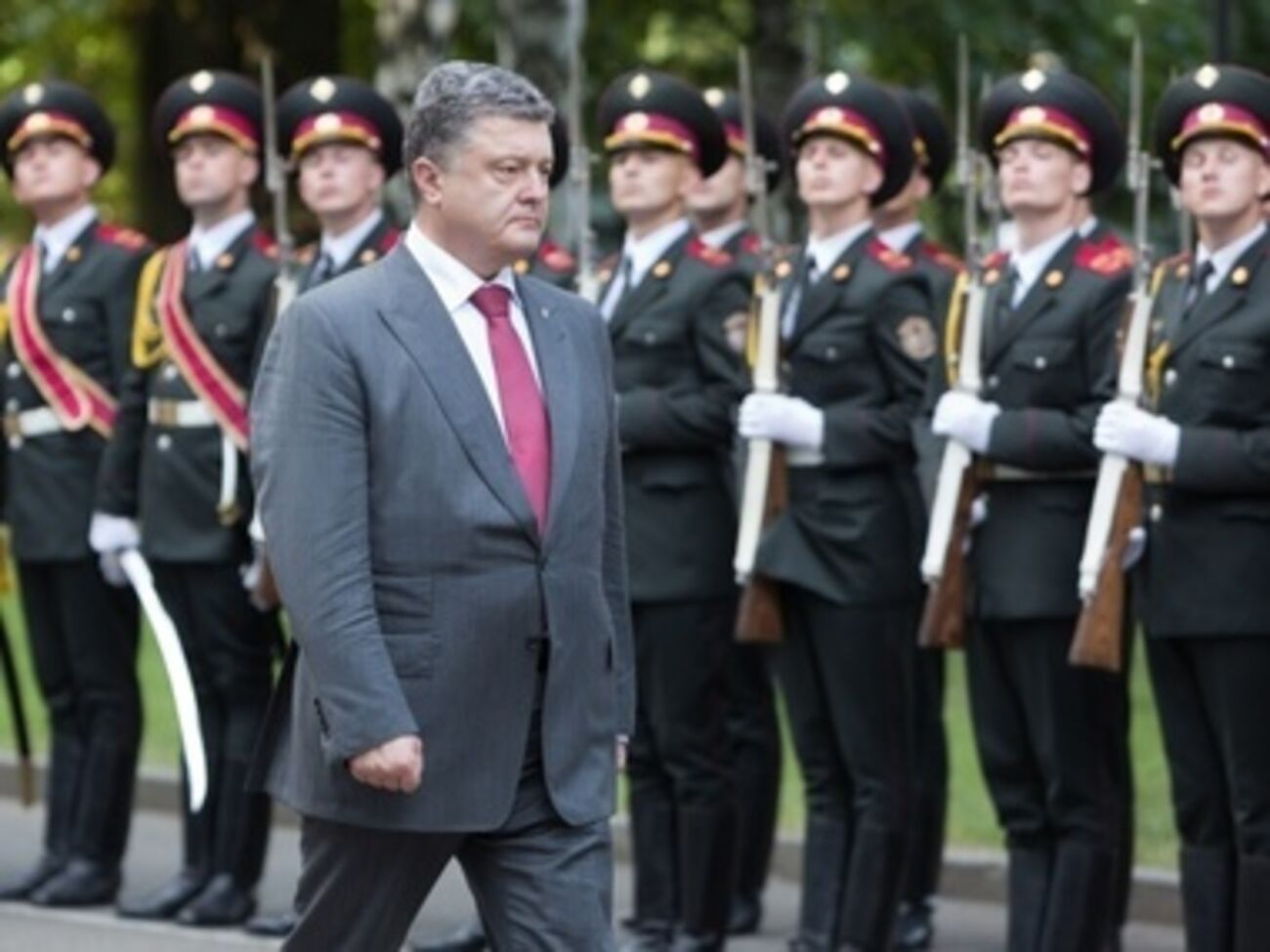 Порошенко заявил, что российские боевики не могут быть стороной переговоров о судьбе Украины
