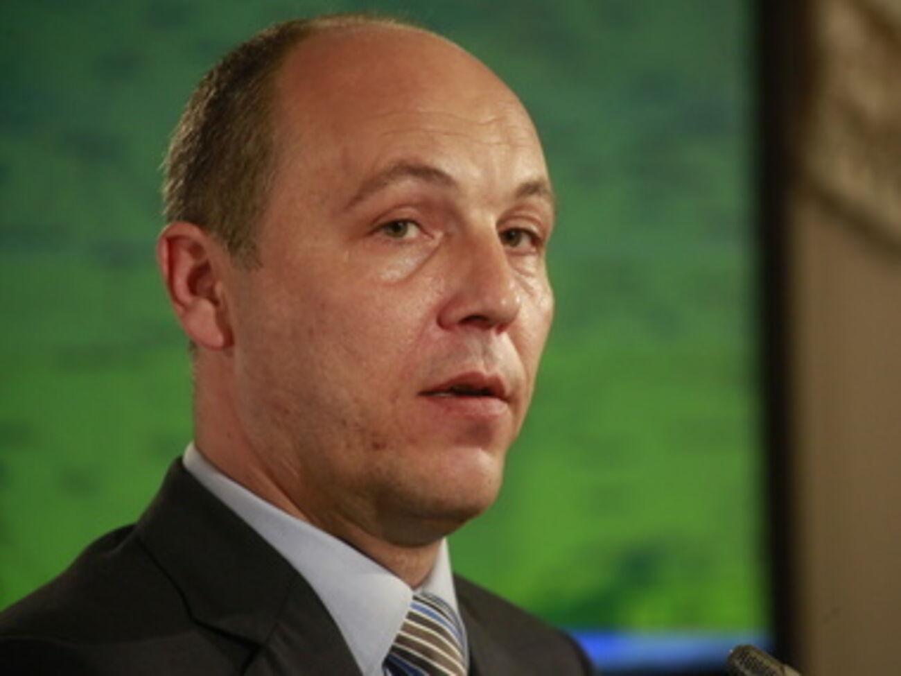 Угроза Путина --- глобальная, считает Парубий.