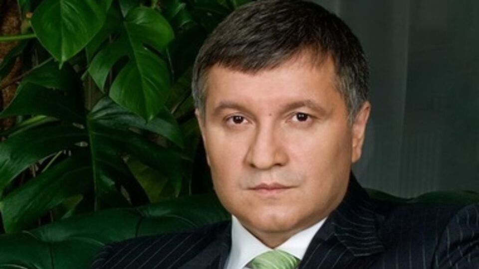 Арсен Аваков: А может просто пойти им к е...ене матери, а мы тут сами разберемся?