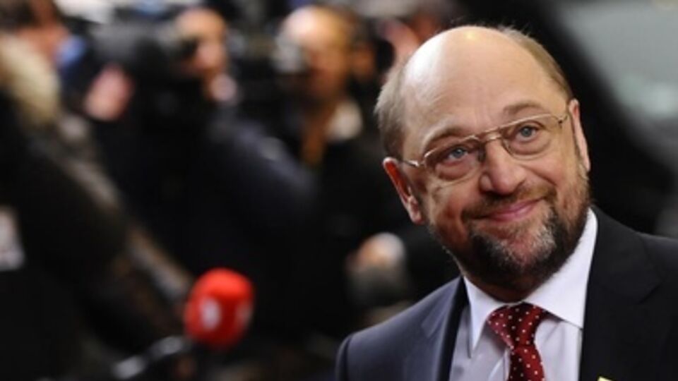 Порошенко оценил дружественное отношение Шульца к Украине