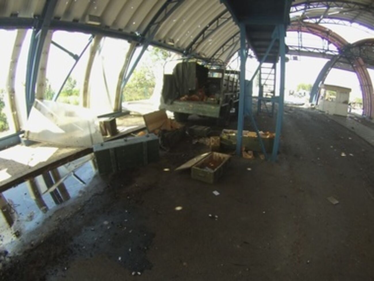 Боеприпасами из ГАЗ-66 террористы воспользоваться не успели