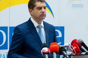 Спикер МИД Украины Евгений Перебыйнис