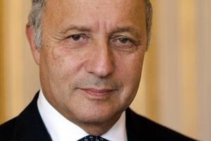 Лоран Фабиус намерен говорить с коллегами из России и Украины о перемирии на Донбассе